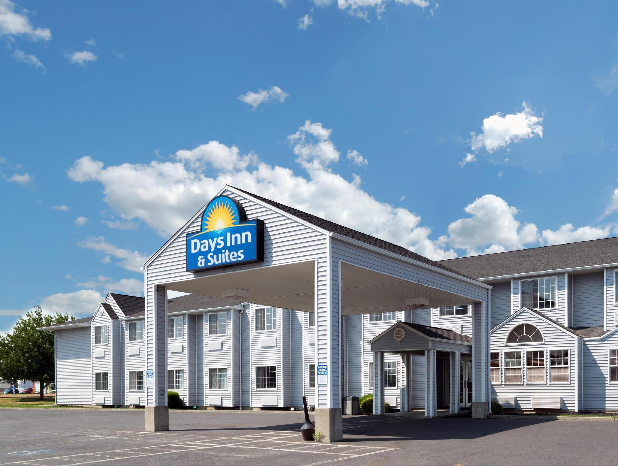 Days Inn & Suites By Wyndham Spokane Airport Airway Heights Eksteriør bilde